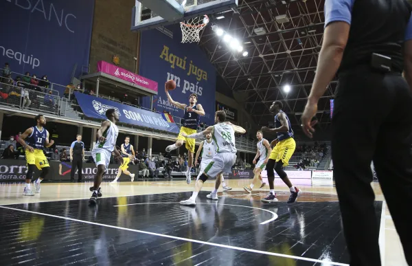 p._28_morabanc_andorra_-_joventut_-_facundo_santana