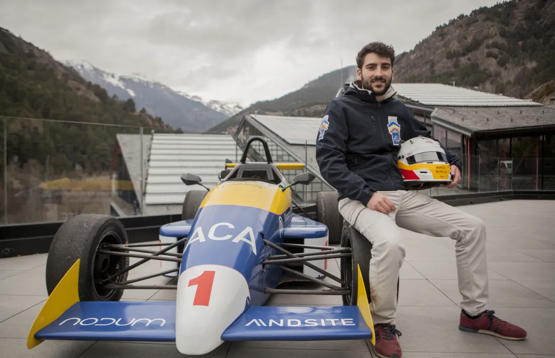 Marcel Muxella va presentar ahir la nova temporada a la part exterior del CEO d’Ordino.