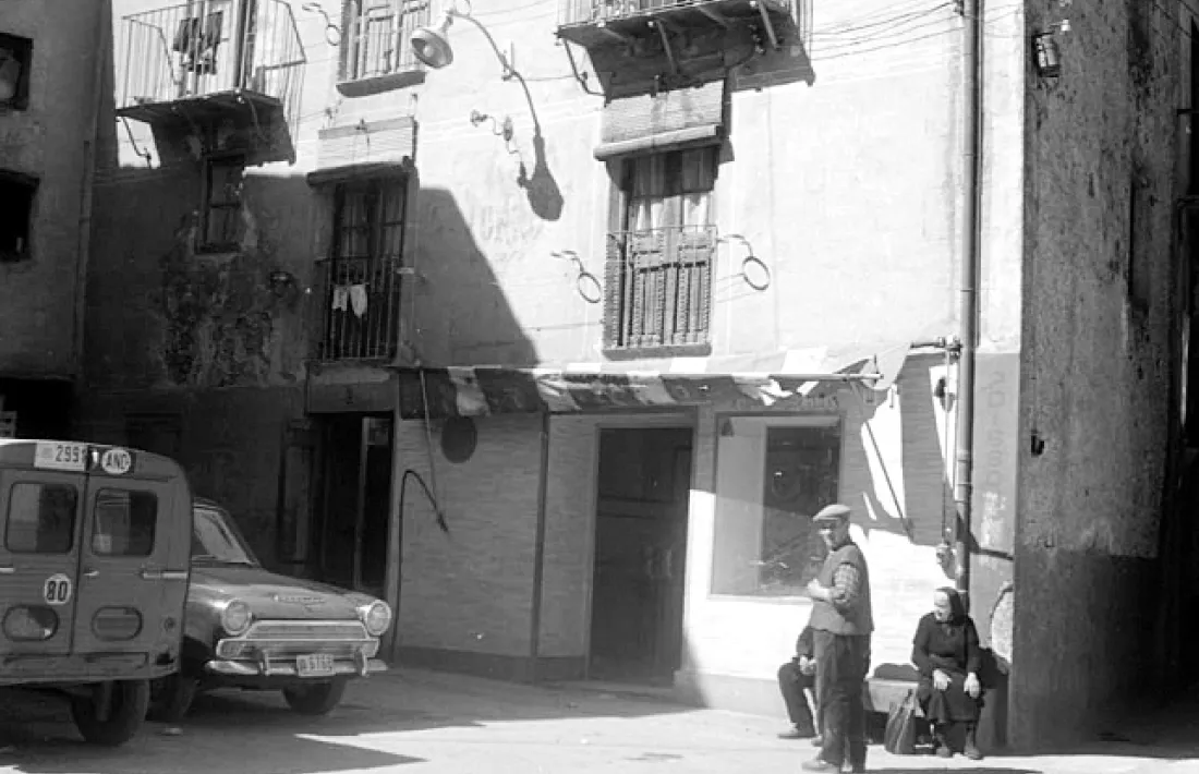 Muller va captar racons d’una Andorra menys pintoresca però amb molt de regust.