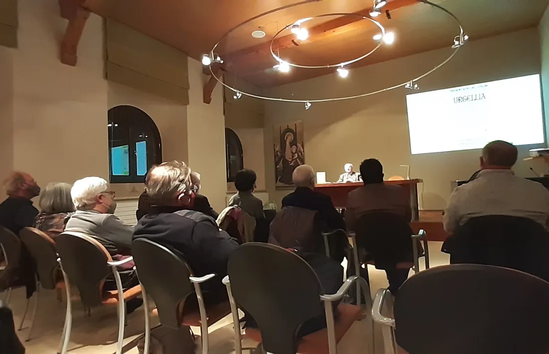 La revista s'ha presentat al Seminari Diocesà. 