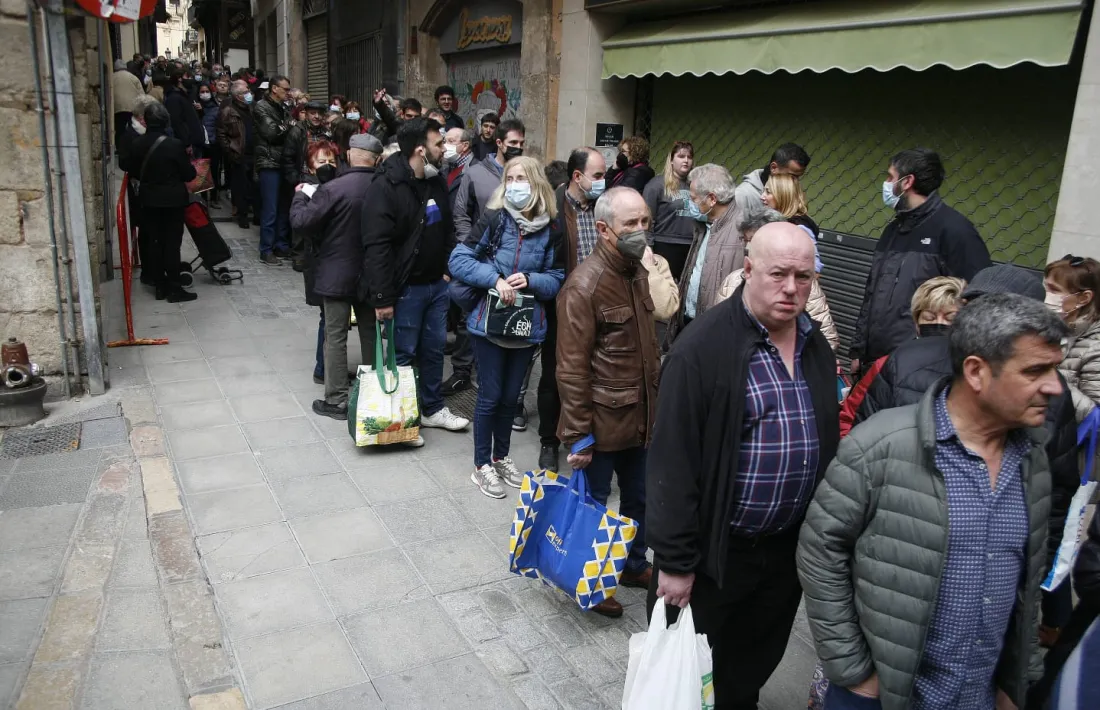 Les cues per poder recollir l'escudella.