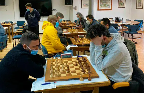 p._29_fotonot_escacs