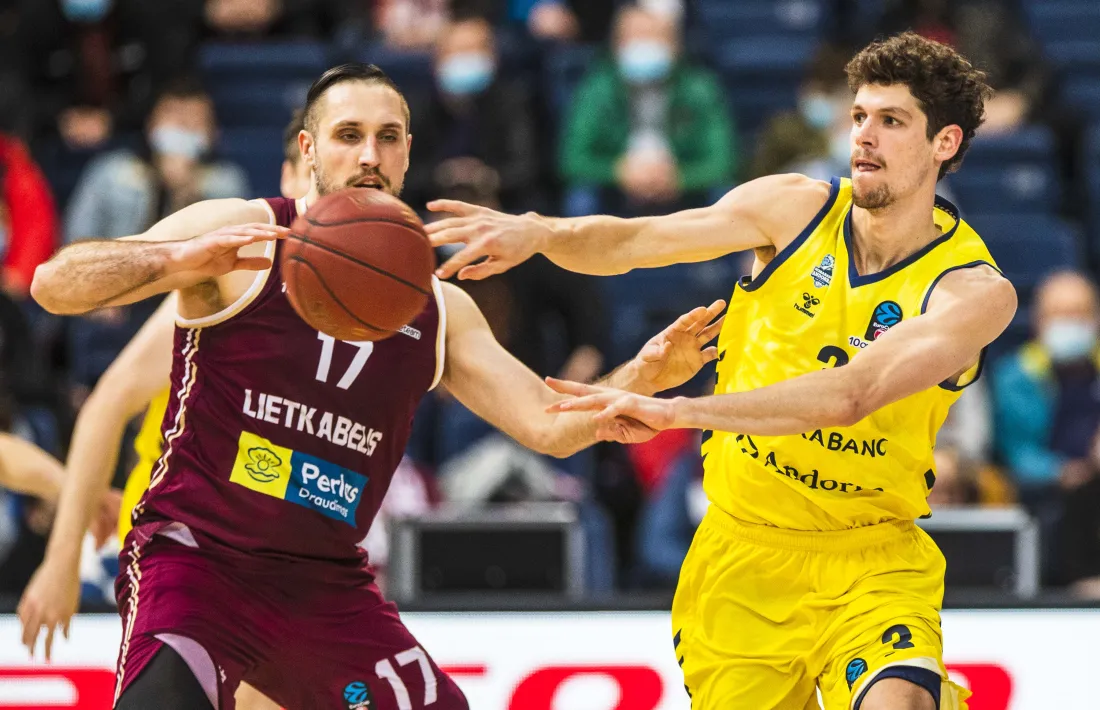 Oriol Paulí, aler del BC MoraBanc, va anotar 10 punts i va capturar 3 rebots contra el Lietkabelis Panevezys.