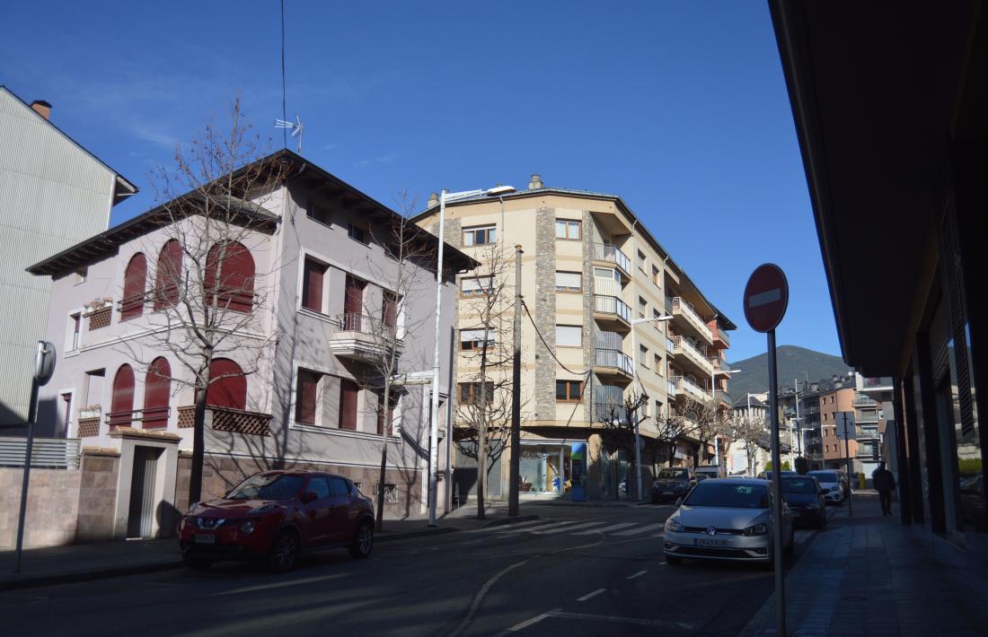L’Ajuntament defensa que la Seu “continua sent una ciutat segura” davant les informacions que circulen per xarxes sobre un presumpte agressor nocturn. 