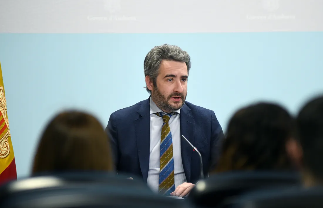 El titular de Finances i Portaveu, Eric Jover, durant la roda de premsa del consell de ministres.
