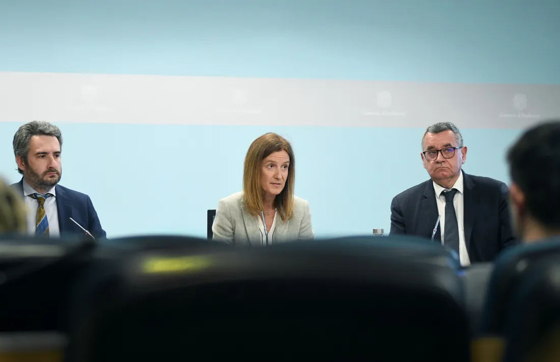 Jover, Calvó i Moles durant la compareixença posterior al consell de ministres.