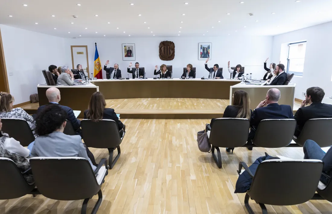 Un instant de la sessió de consell de comú celebrada aquest migdia.