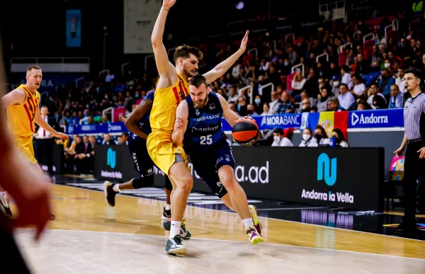 p._28_jelinek_i_martinez_acb_photo_-_albert_martin_