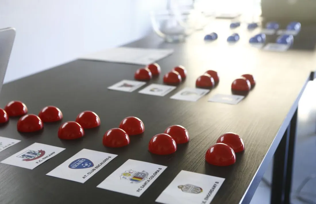 El sorteig dels play-off es va fer amb la presència de representants dels diferents equips.