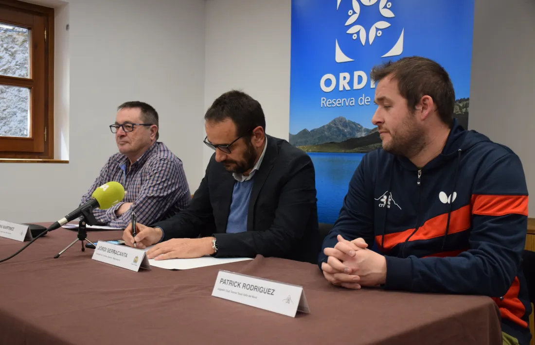 Martínez, Serracanta i Rodríguez en la roda de premsa d'aquest dimarts.