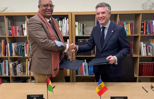 p._07-2_relacions_guinea_govern