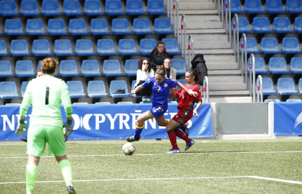 p._28_2_laia_sole_penal_armenia_xm_faf