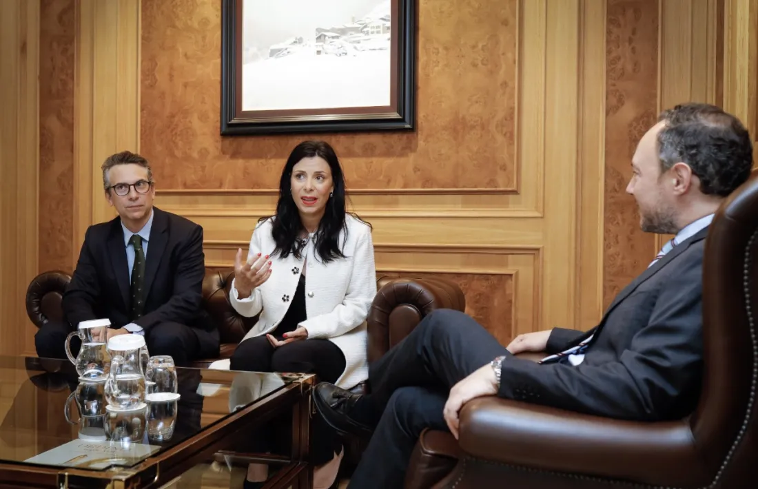 La trobada d'Hasler amb Espot.