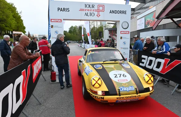 p._29_2_vehicle_tour_auto