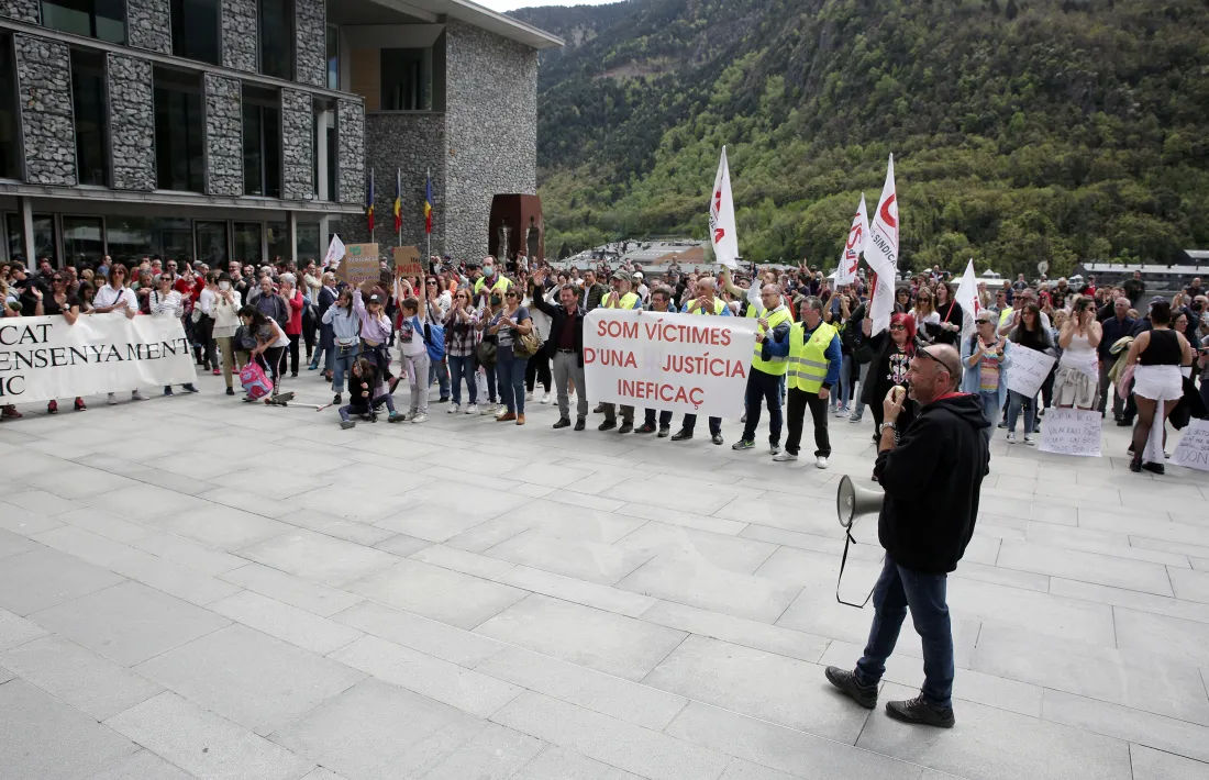 Els sindicats treballen per fer propostes sobre pensions, habitatge i fiscalitat.