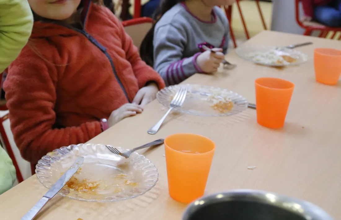 Els menjadors escolars de la comarca estan gestionats per l’empresa pública IAUSA. 