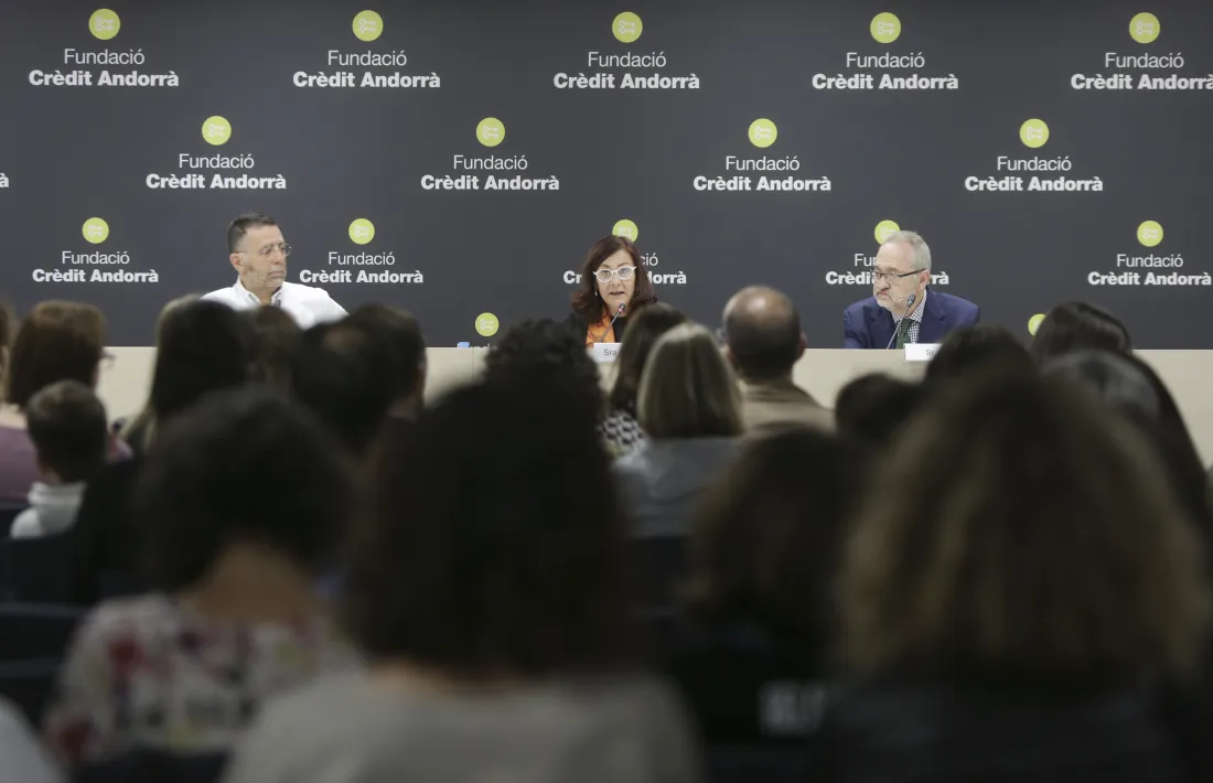 Un moment del cicle de conferències de prevenció del bullying destinades als docents, ahir a la tarda.