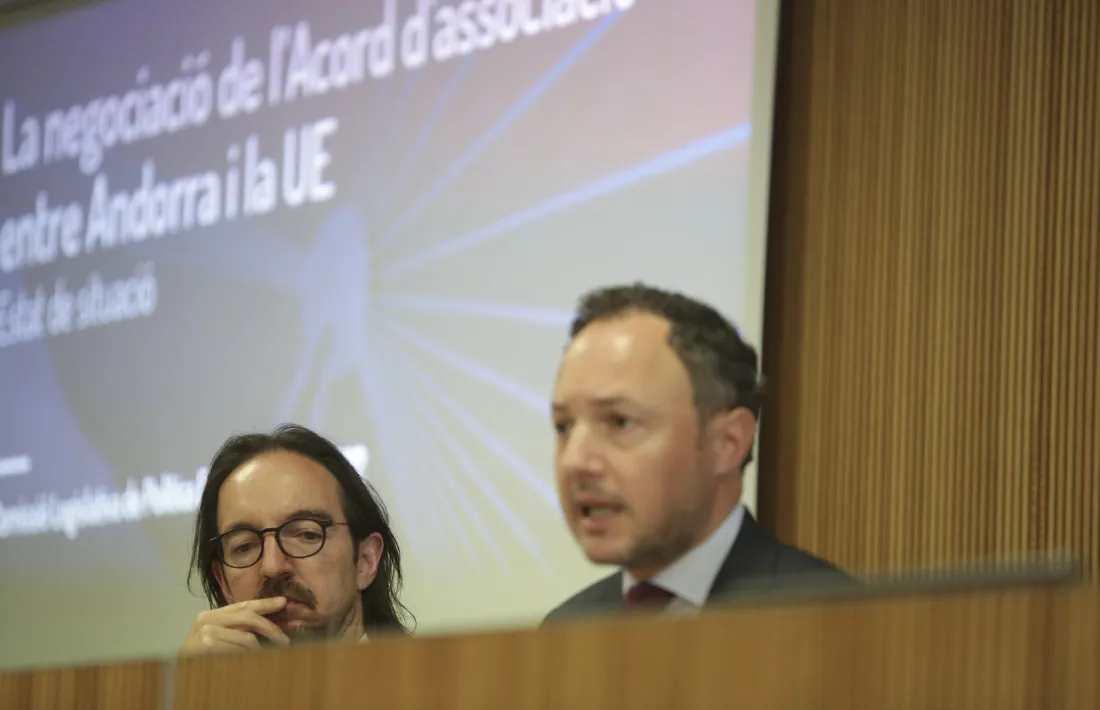 El cap de Govern, Xavier Espot, i el secretari d’Estat d’Afers Europeus, Landry Riba, han comparegut a la comissió de Política Exterior.