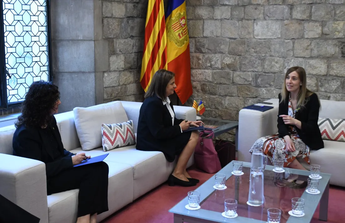 Trini Mrín i Victòria Alsina durant la trobada d'aquest matí.