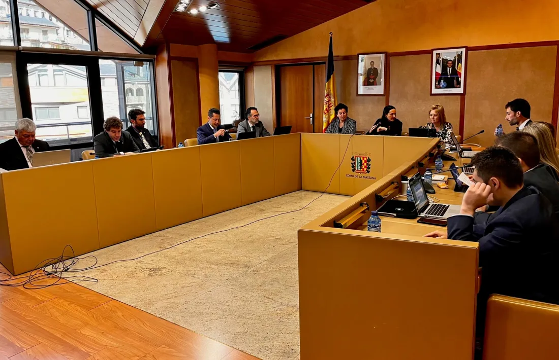 Un moment de la sessió del consell de la Massana, aquest matí.