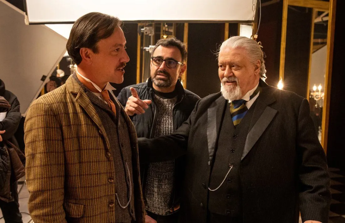 L'actor Roger Casamajor protagonitza 'La vampira de Barcelona', que aquest vespre estrena el cicle Gaudí als cines Illa Carlemany.