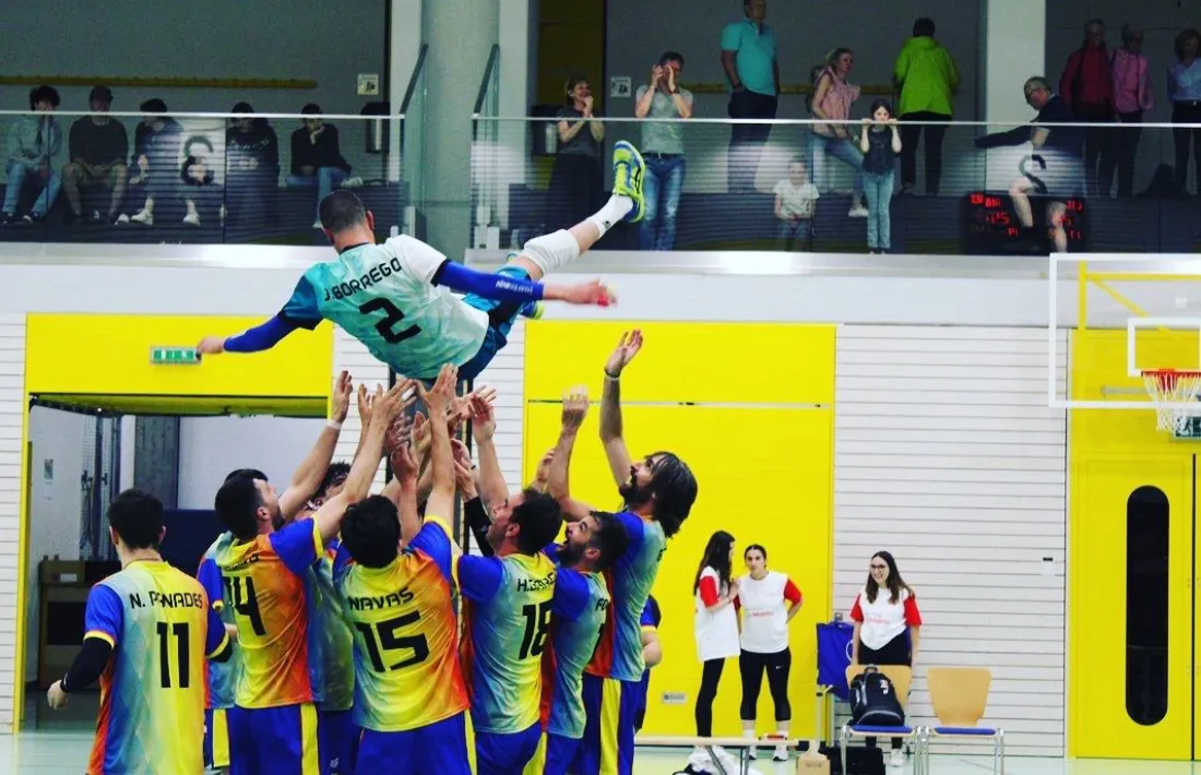 Javi Borrego va jugar dissabte el seu últim partit de vòlei després de 26 anys de carrera amb inici a la Residència Joaquín Blume.