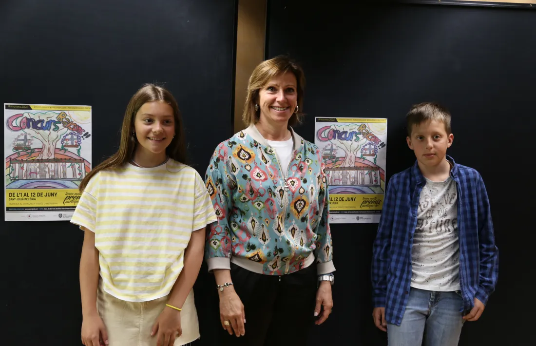 Dias, Codina i Enzo en la presentació del concurs.