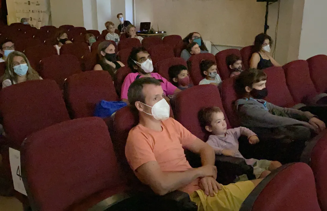 Públic en una projecció al Museu Cerdà. 