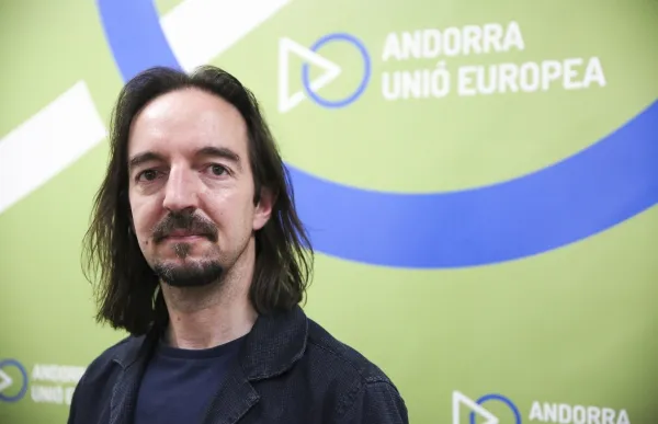 p._03-2_landry_riba_facundo_snatana