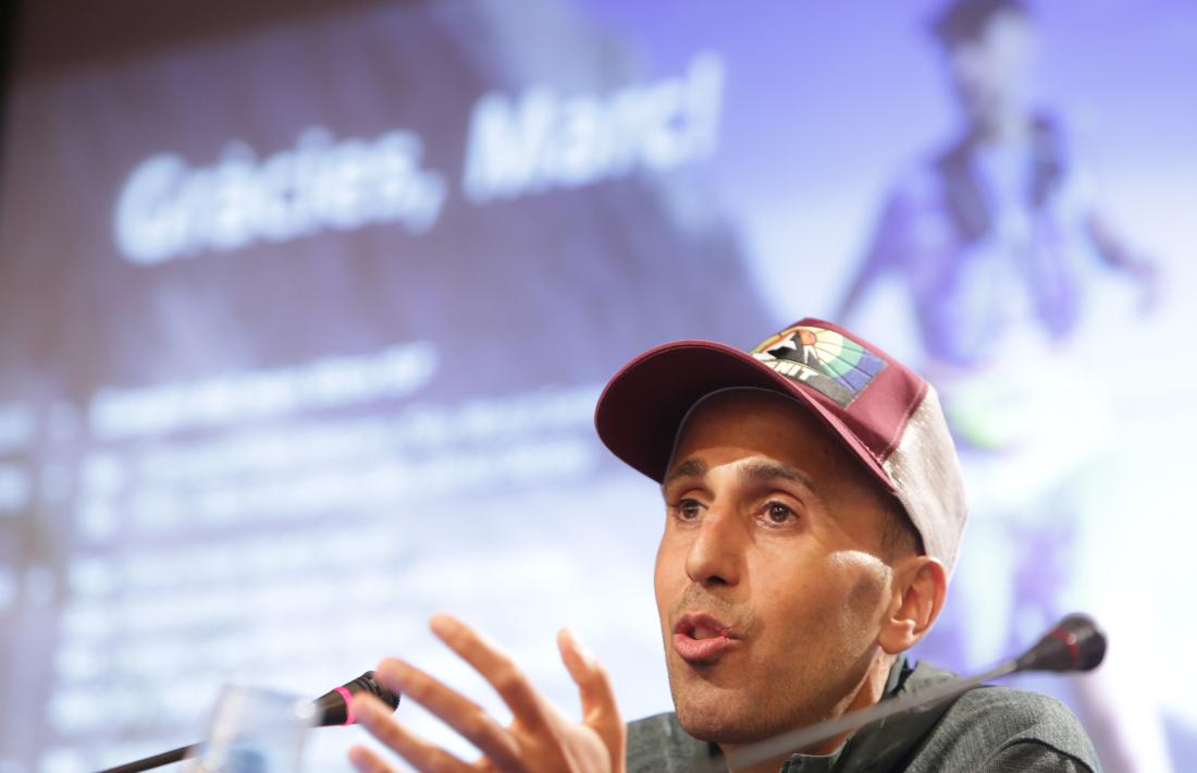 Marc Casal, molt emocionat, a la roda de premsa del seu comiat realitzada a la seu de MoraBanc.