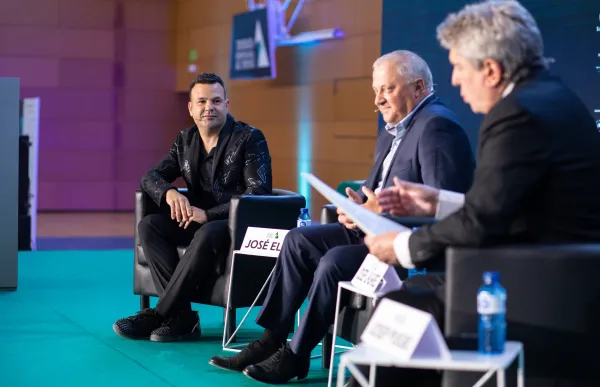 p._12_foto_2_jose_elias_josep_lagares_bona