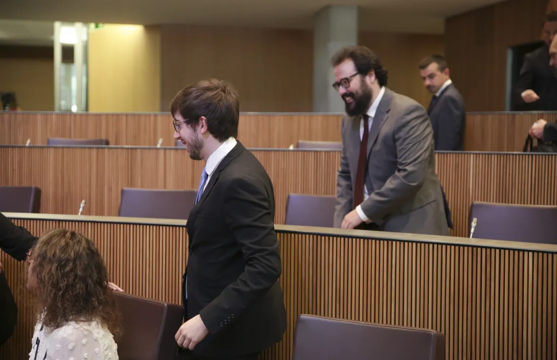 El socialdemòcrata Roger Padreny va defensar l’abstenció de la seva formació.