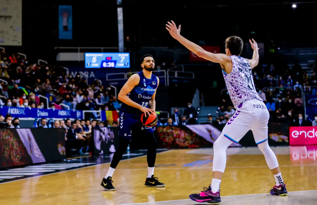 Amine Noua, que va arribar com a fitxatge destacat amb experiència a l’Eurolliga, no va acabar la temporada i torna cap a l’Asvel.