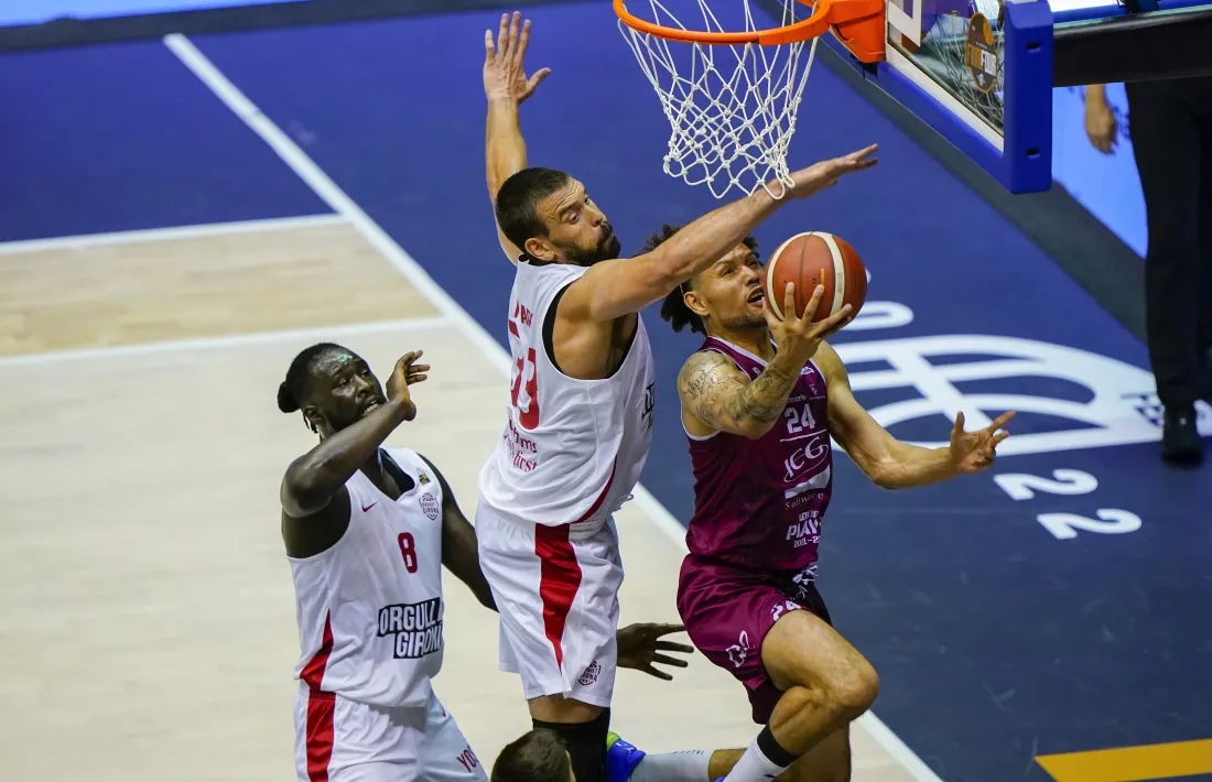 Michael Carrera, de l’ICG Força Lleida agrada, però els lleidatans el volen renovar.