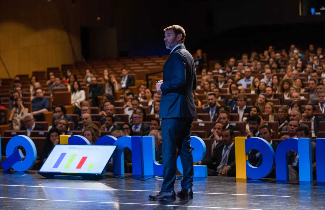 Un moment de l’acte conjunt celebrat aquest dilluns.