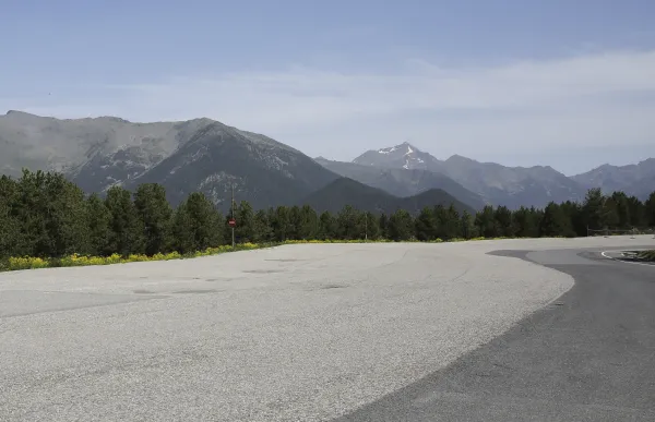 p._08.2_heliport_caubella_-_facundo_santana