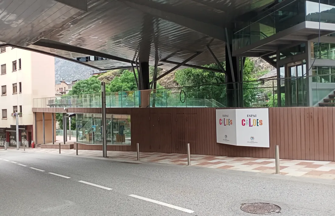 La Peixera desapareixerà amb la remodelació de la plaça que preveu el projecte Caldes.