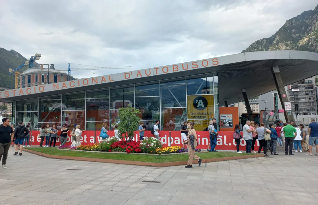 Les cues que s'han format cap a les 11 del matí.