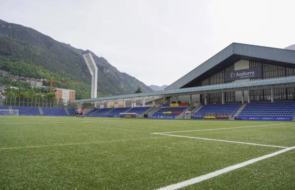 p._28_estadi_nacional