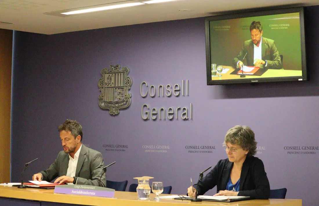 Pere López i Susanna Vela en una anterior roda de premsa.