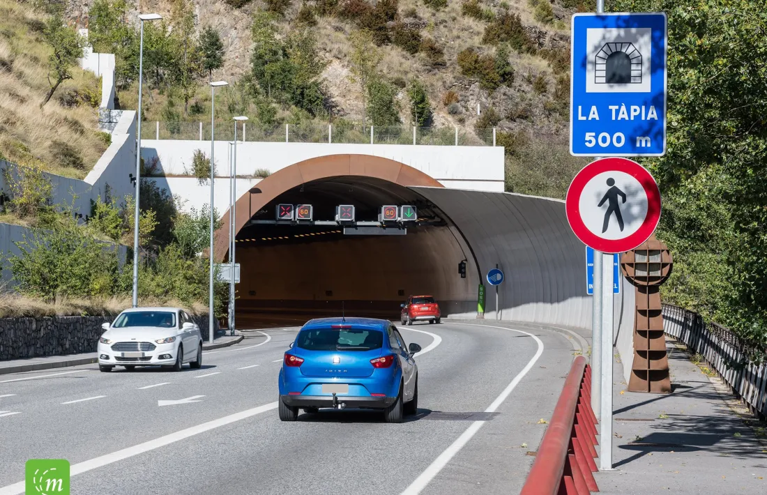 Entrada al túnel de la Tàpia.