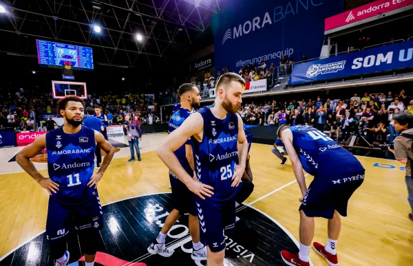 52073833024_abc2e0bf1e_o