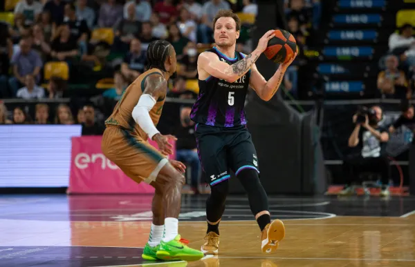 rs455362_j34_sbb-bet_firmar_acb_photo_-_a_arrizabalaga_