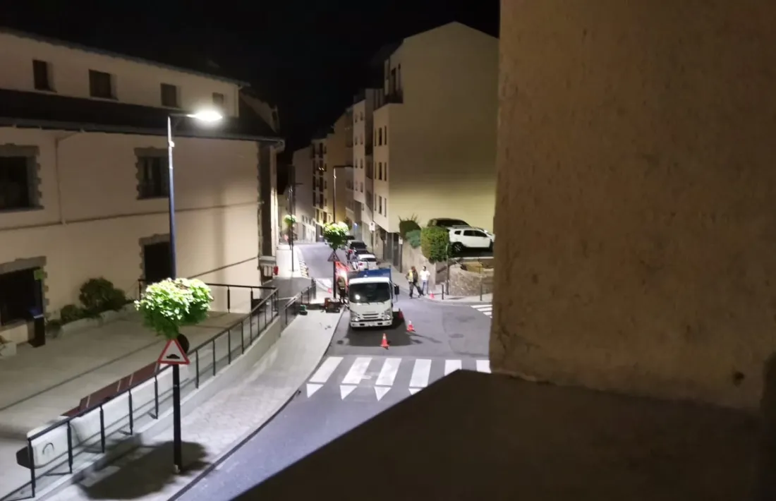 Un dels moments de les perforacions aquesta nit a Ciutat de Valls.