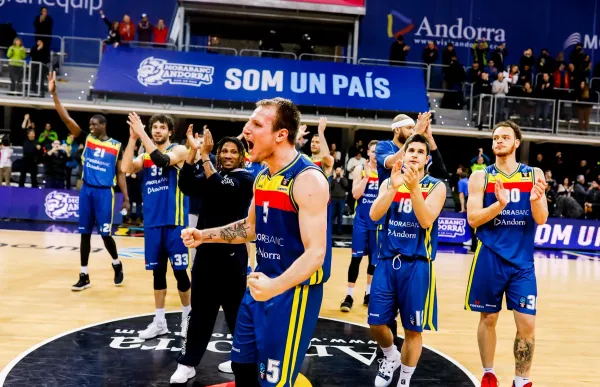 p._30_rafa_luz_morabanc