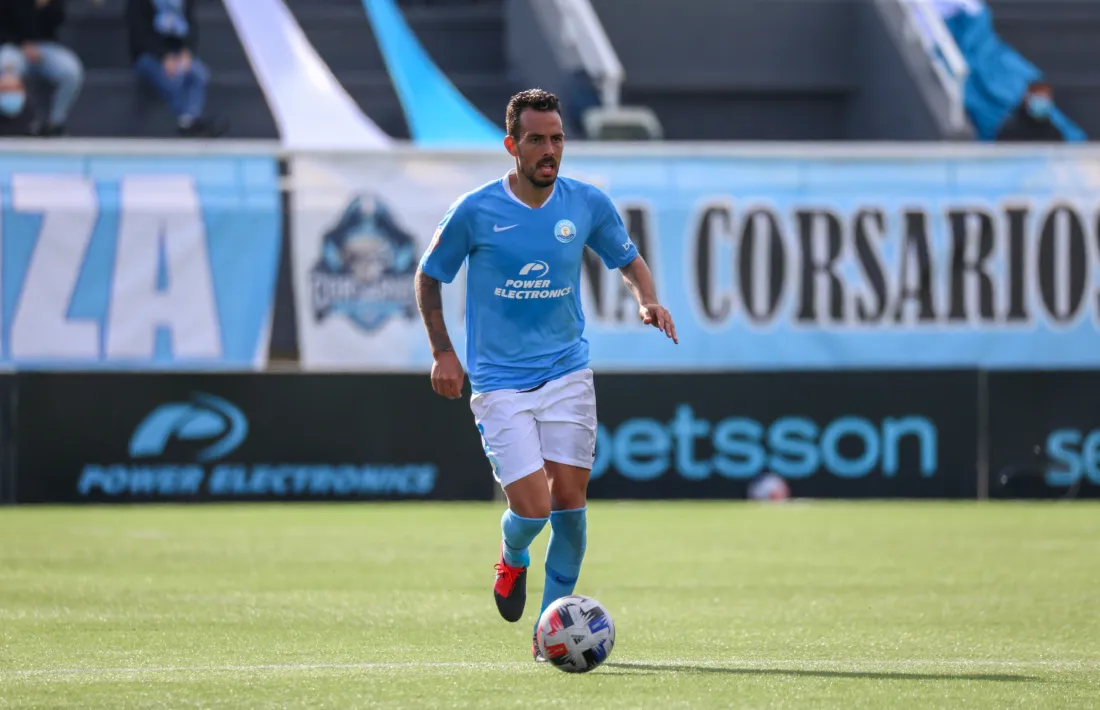 Manu Molina, migcampista andalús.