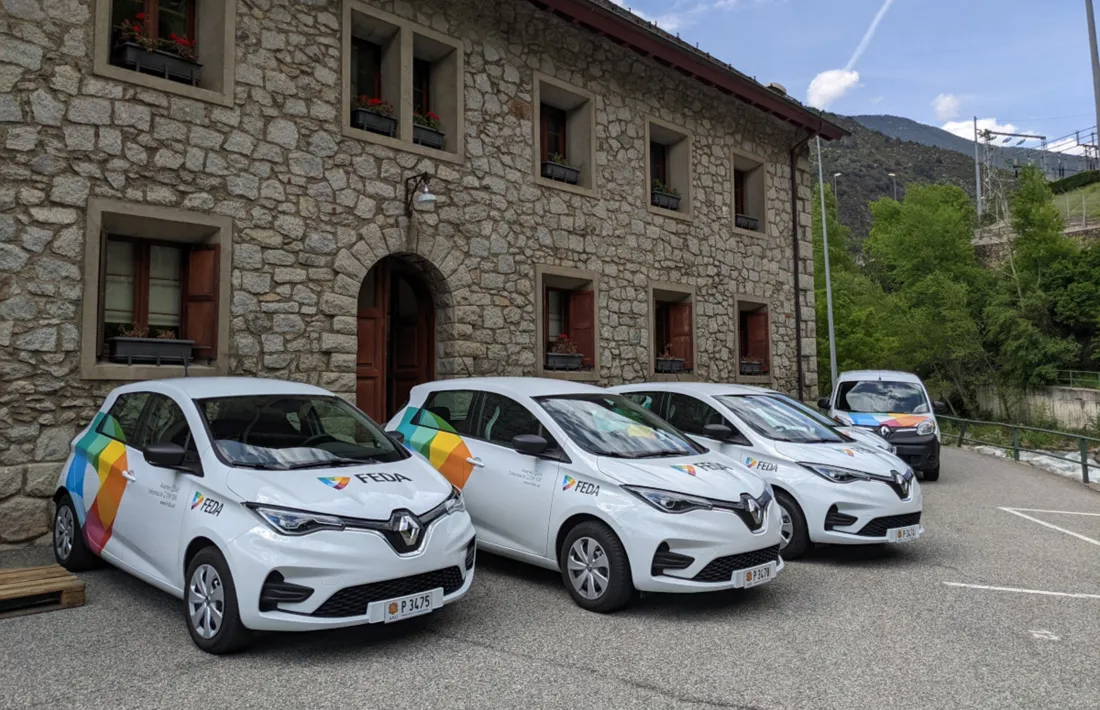 Els últims vehicles elèctrics adquirits per la flota de FEDA.
