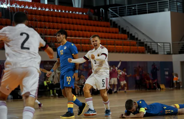 p._30_seleccio_futbol_sala_sub-19_contra_belgica