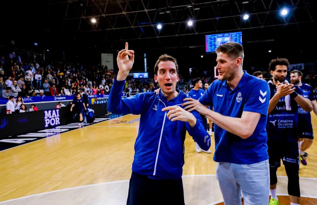 Guille Colom amb Conor Morgan, el curs passat.