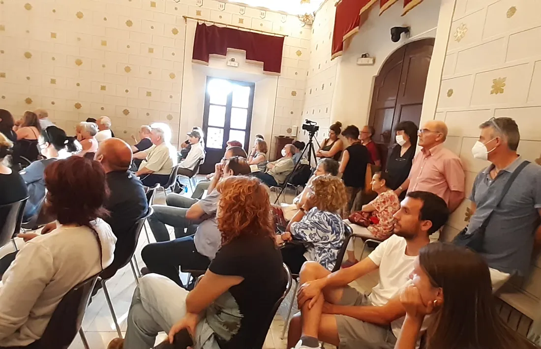 Nombrosos veïns van acudir al darrer ple de la Seu.